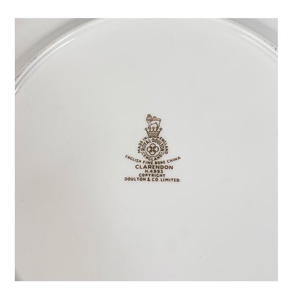 VTG Royal Doulton 9" BREAKFAST LUNCH PLATE Clarendon Bone China Gold White H4993 - Picture 4 of 6